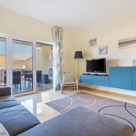 Vale Parra Vilage T2 Guia (Faro)