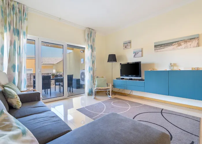 Vale Parra Vilage T2 Guia (Faro)